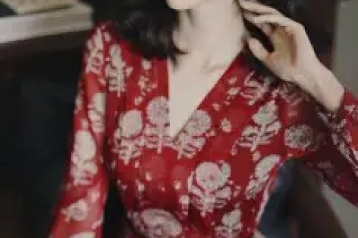 继岳云鹏后又一女星发文爆料圈内潜规则一个比一个荒唐！