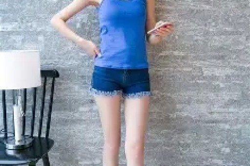 继关晓彤受难后千万级网红再爆娱乐圈猛料