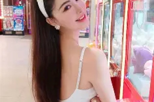 网红司晓迪直播骂白鹿素颜普通、媚男看不起人！评论区翻车连闺蜜都拆台蹭热度翻车最快的一次