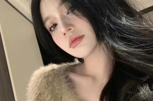 “耍大牌”被富婆贴脸开大口碑下滑是真性情还是低情商？